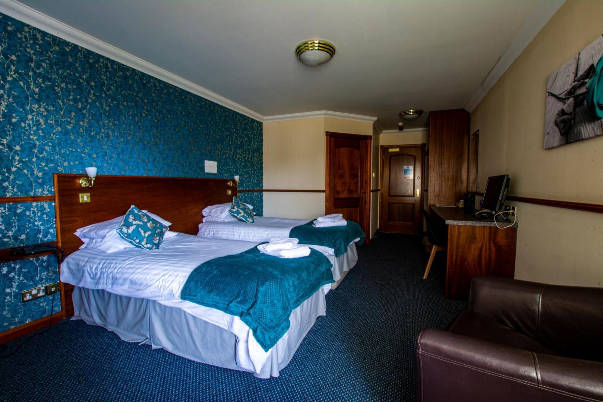 Findlay'S Hotel Fraserburgh Exterior photo
